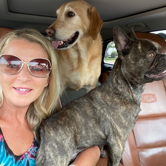 Meet your Posher, Jenefer - Picture 1 of 1